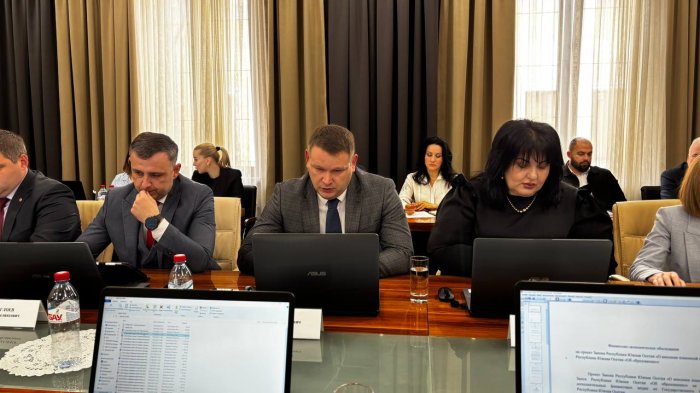 В Правительстве обсудили поправки в Закон об образовании
