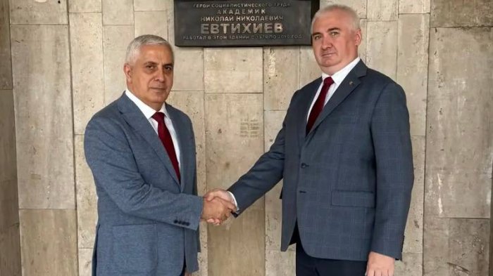 Встреча с ректором РТУ МИРЭА Станиславом Куджем